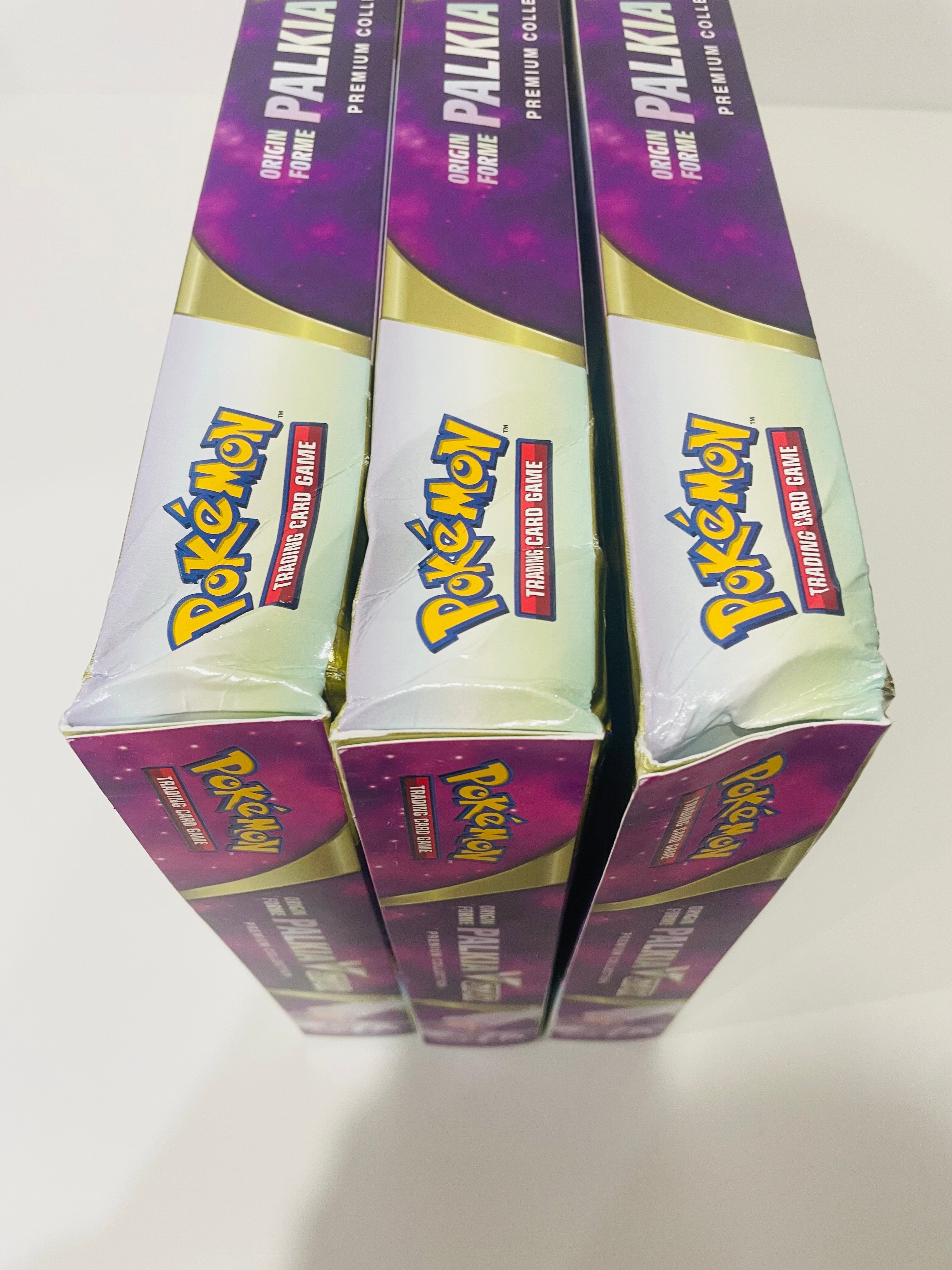 POKÉMON TCG Palkia Origin Forme VSTAR Premium Collection (DAMAGED)